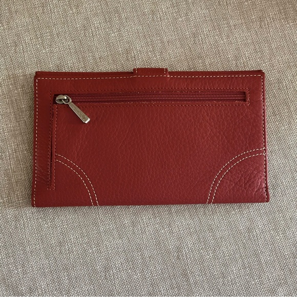 Longchamp Slim Wallet - Picture 2 of 11